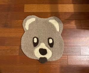Tapis tête d'ours
